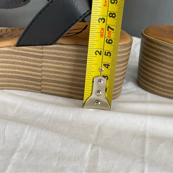 BLOWFISH Malibu Vegan Leather gladiator strap platform sandals w/ metal buckles - Picture 5 of 15